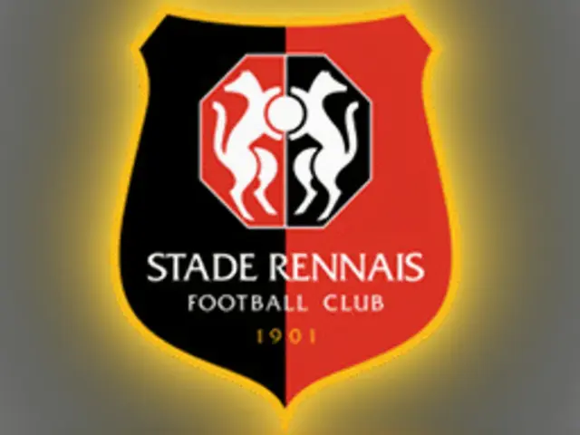 Rennes crush Nice 4-0 to keep European dreams alive